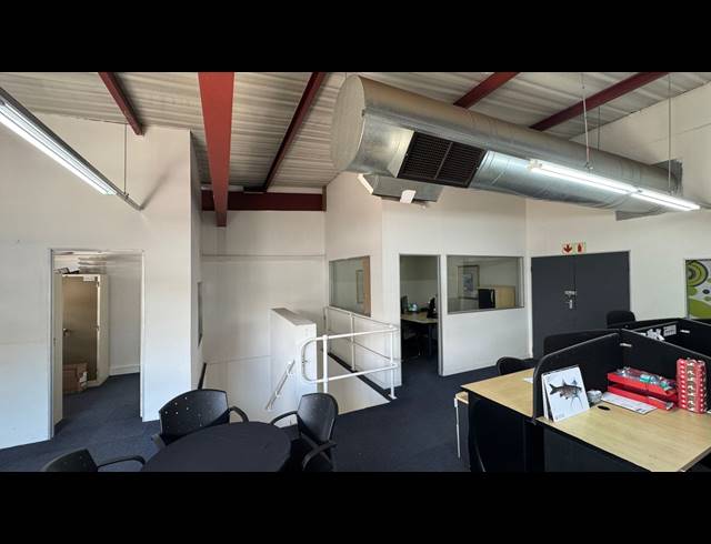 760M² WAREHOUSE FOR SALE IN EASTGATE